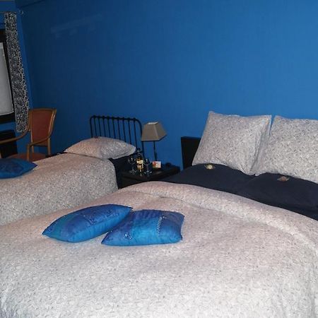 Fleurs-Sauvages Bed and Breakfast Hebronval Habitación foto